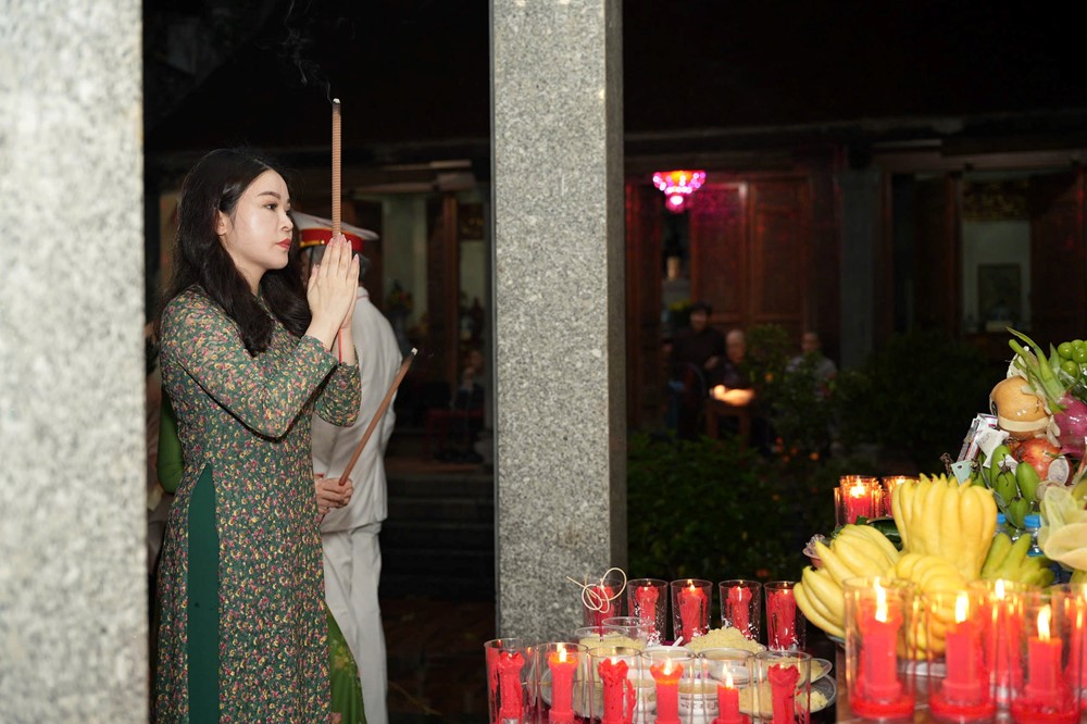Phường Hai Bà Trưng tổ chức Lễ dâng hương tri ân nhân kỷ niệm ngày Thương binh liệt sĩ  - ảnh 2