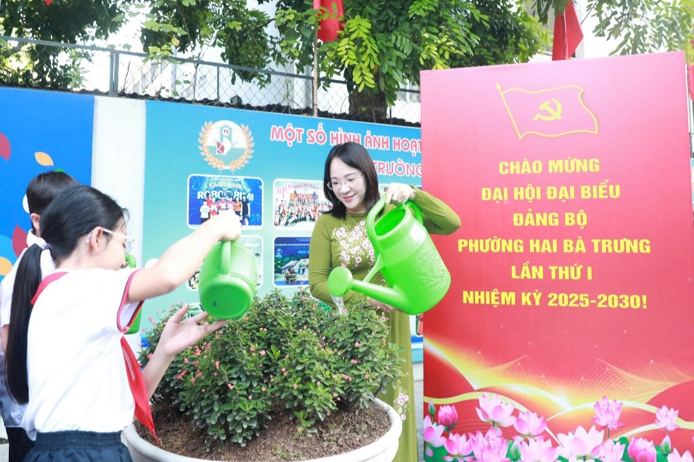 Phường Hai Bà Trưng ra mắt mô hình Tuyến phố hoa  - ảnh 2