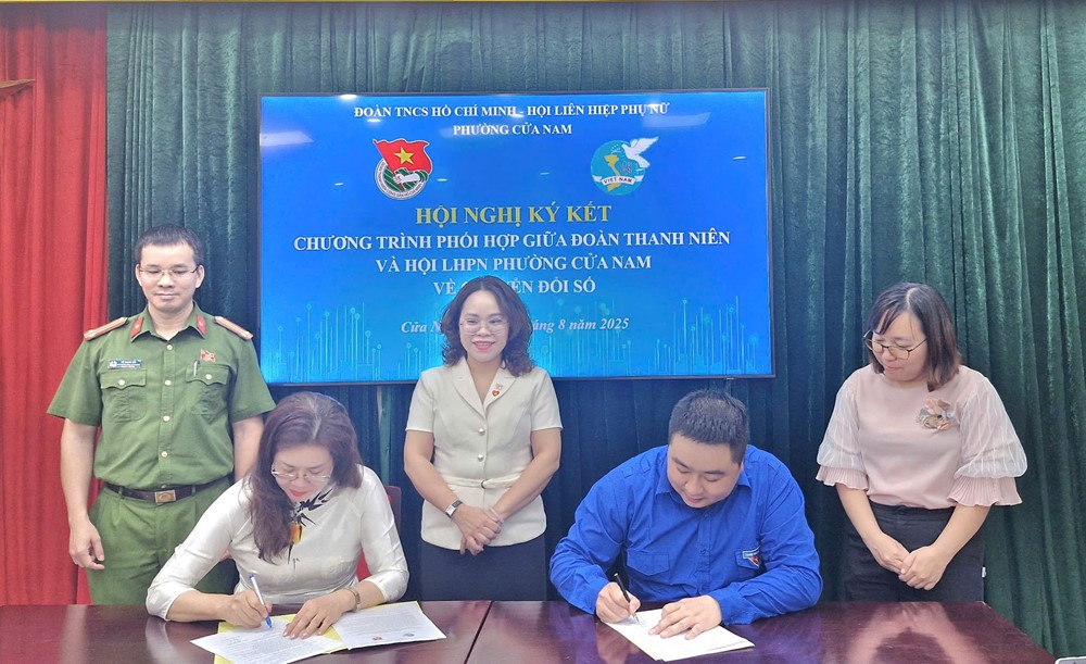  Đoàn Thanh niên và Hội LHPN phường Cửa Nam ký kết chương trình phối hợp về chuyển đổi số  - ảnh 1