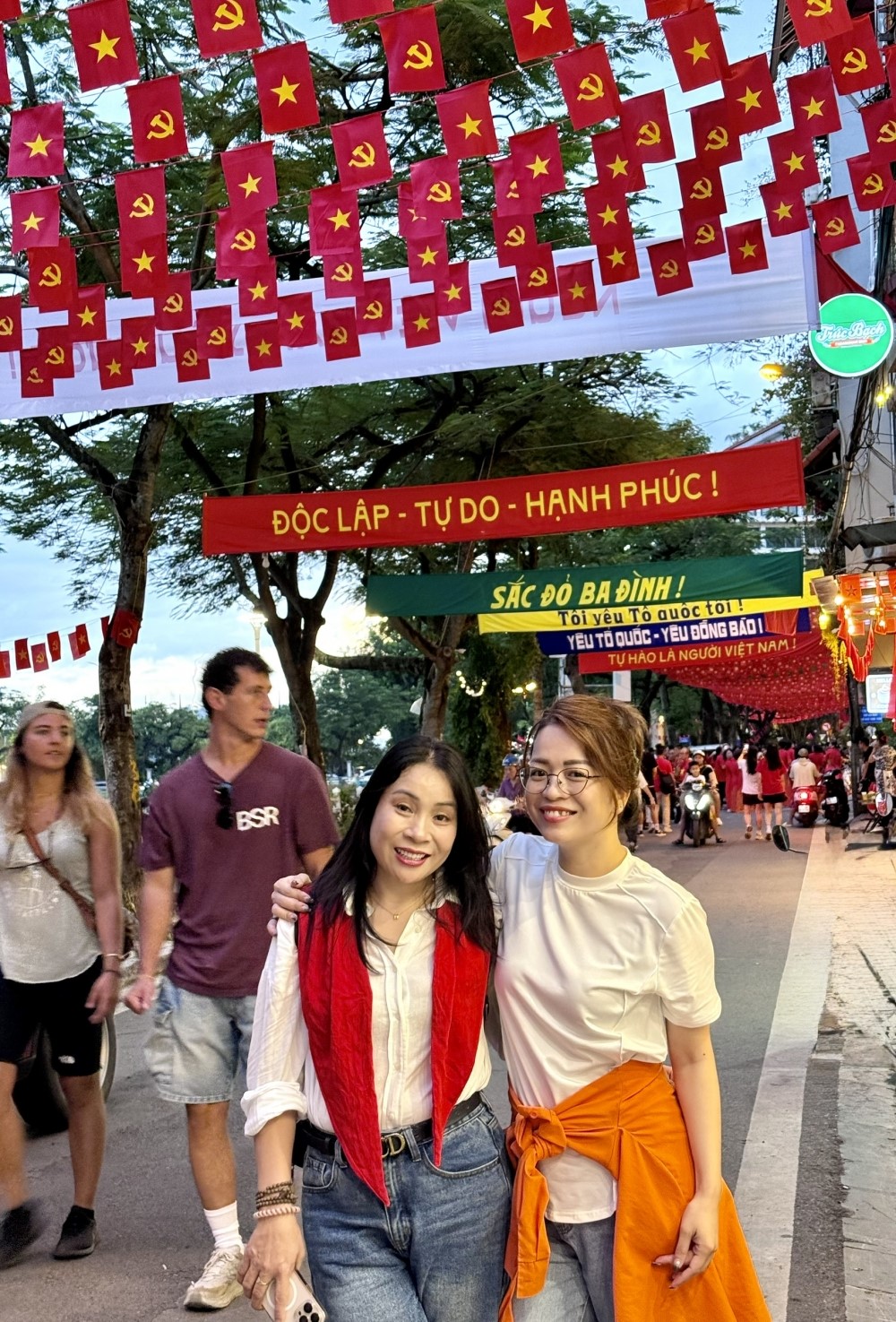 “Sắc đỏ Ba Đình” quảng bá văn hoá, lịch sử Hà Nội - ảnh 4