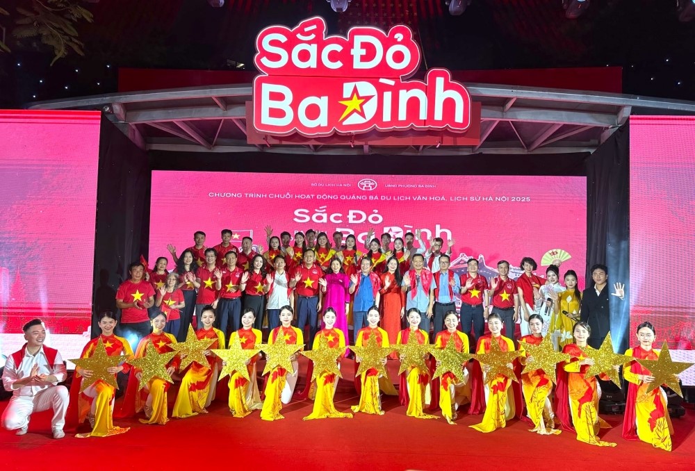 “Sắc đỏ Ba Đình” quảng bá văn hoá, lịch sử Hà Nội - ảnh 1