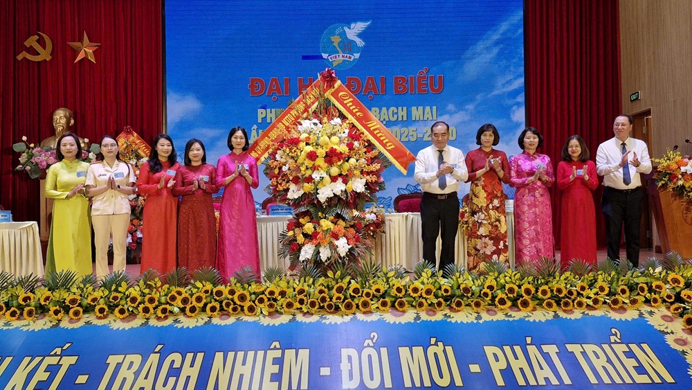 Phụ nữ  phường Bạch Mai đoàn kết, sáng tạo xây dựng đô thị văn minh  - ảnh 2