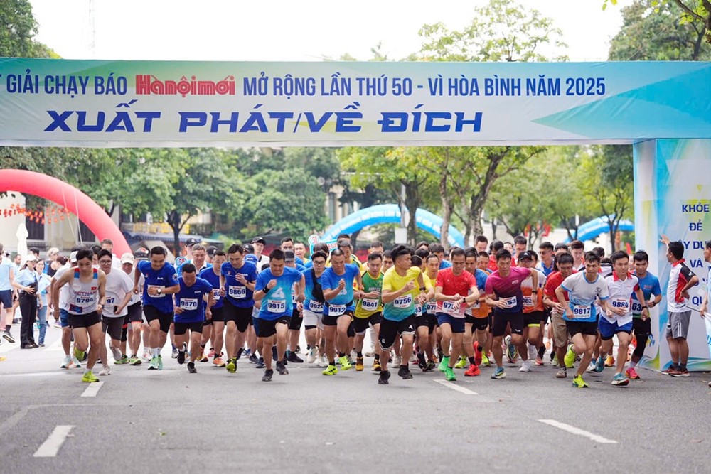 Lan tỏa thông điệp vì hòa bình, nâng tầm phong trào thể thao Thủ đô - ảnh 12