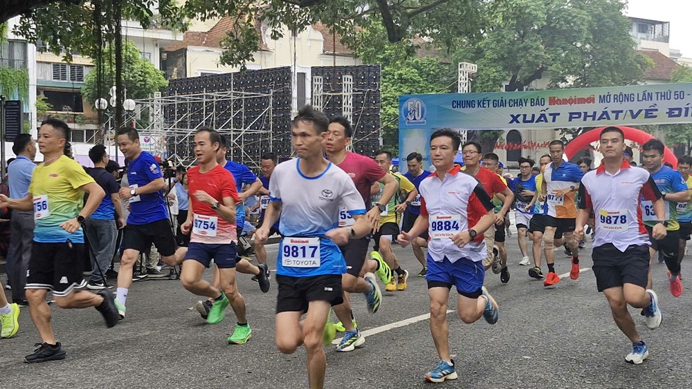 Lan tỏa thông điệp vì hòa bình, nâng tầm phong trào thể thao Thủ đô - ảnh 13
