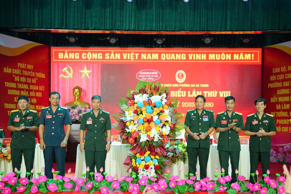 Hội Cựu chiến binh phường Hai Bà Trưng: Phát huy truyền thống "Trung thành, đoàn kết, gương mẫu, đổi mới" - ảnh 2