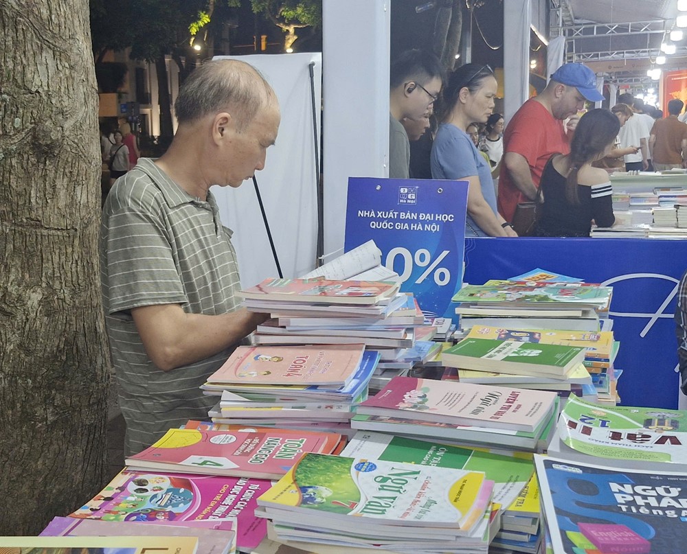 Khai mạc Hội sách Hà Nội lần thứ X - năm 2025 “Thăng Long - Hà Nội Khát vọng vươn mình” - ảnh 8