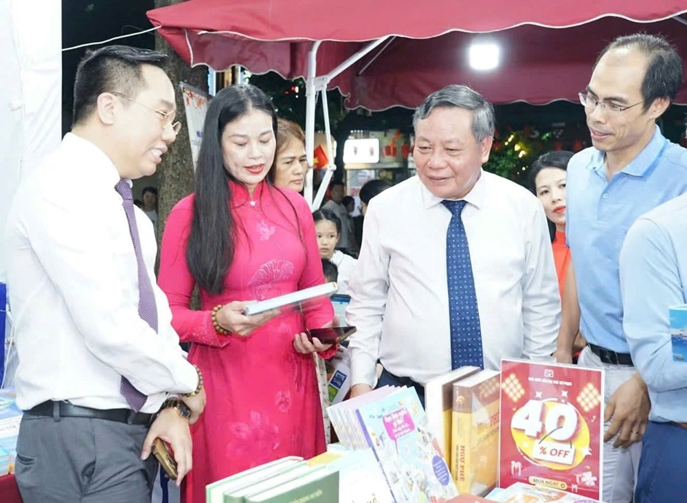 Khai mạc Hội sách Hà Nội lần thứ X - năm 2025 “Thăng Long - Hà Nội Khát vọng vươn mình” - ảnh 3
