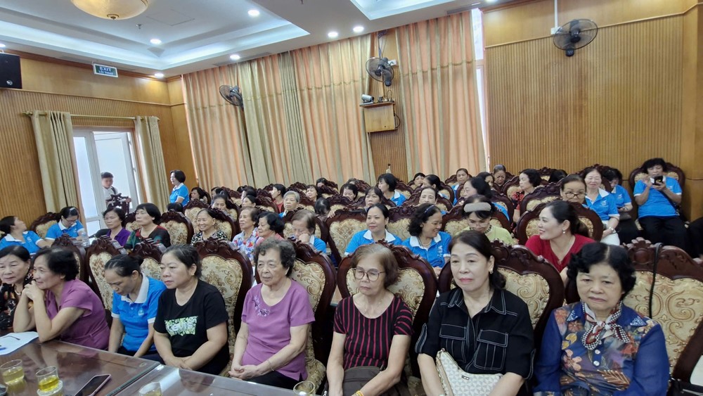Hội LHPN phường Hai Bà Trưng tổ chức tuyên truyền, phổ biến pháp luật  cho hội viên phụ nữ  - ảnh 8