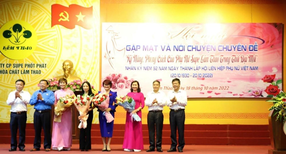 400 đại biểu dự nói chuyện chuyên đề “Kỹ năng, phong cách của phụ nữ Supe Lâm Thao”   - ảnh 2
