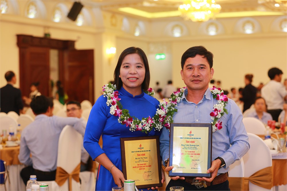Đôi vợ chồng đạt danh hiệu Người lao động BSR tiêu biểu: Hạnh phúc gia đình là “gốc rễ” để cống hiến cho công việc - ảnh 1
