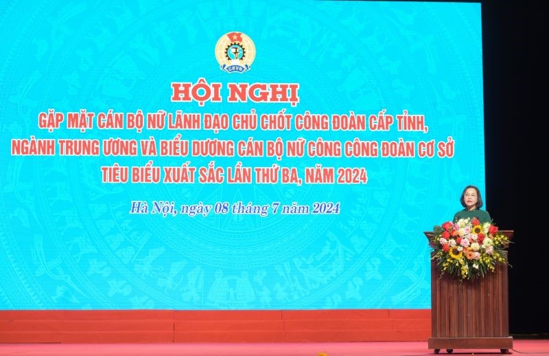 Biểu dương những đóng góp, cống hiến của đội ngũ cán bộ Nữ công Công đoàn các cấp - ảnh 3