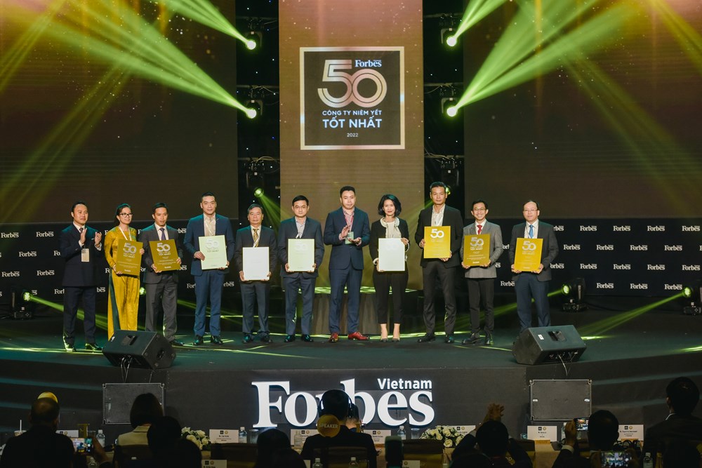 Vinamlik: 10 năm liền góp mặt trong top 50 doanh nghiệp niêm yết tốt nhất của Forbes Việt Nam  - ảnh 1