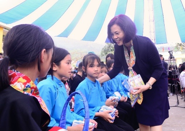 Vinamilk và Quỹ sữa Vươn cao Việt Nam khởi động hành trình năm thứ 16 tại Quảng Ninh - ảnh 7