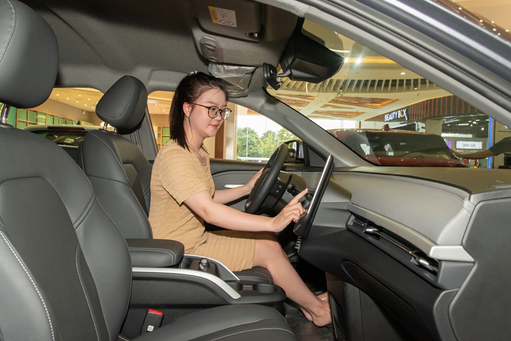 VinFast VF 6 thuyết phục các gia đình và khách hàng trẻ sau trải nghiệm lái thử - ảnh 3