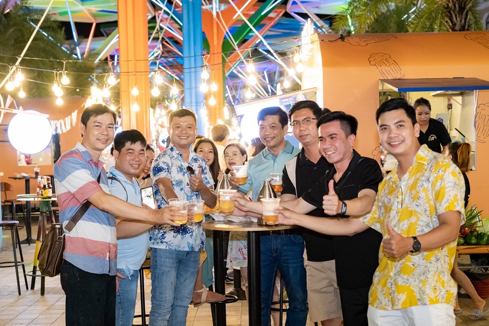 8WONDER MOON FESTIVAL “FLEX” CHUỖI LỄ HỘI ẨM THỰC XUYÊN BIÊN GIỚI - ảnh 2