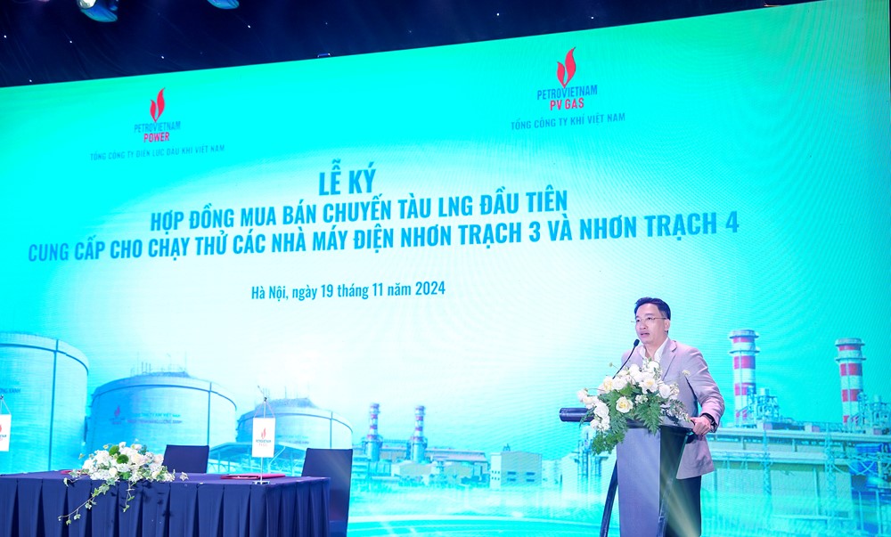PV GAS và PV Power ký hợp đồng mua bán chuyến tàu LNG đầu tiên cung cấp cho chạy thử các nhà máy điện  - ảnh 1