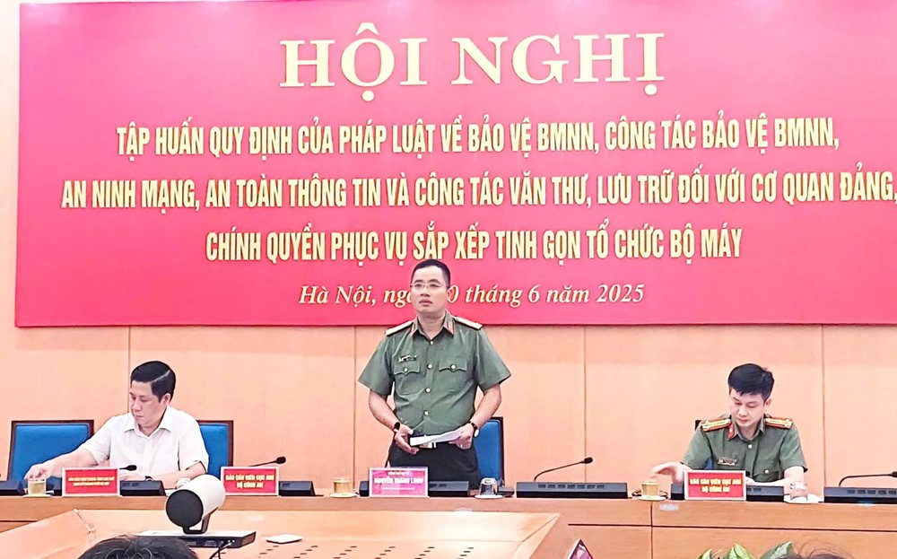 Hà Nội tổ chức tập huấn công tác bảo vệ bí mật nhà nước và an ninh thông tin - ảnh 8