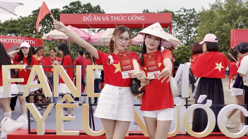 Fandom Yêu Nước - khi tình yêu Tổ quốc được viết lên bởi ngôn ngữ của người trẻ - ảnh 1