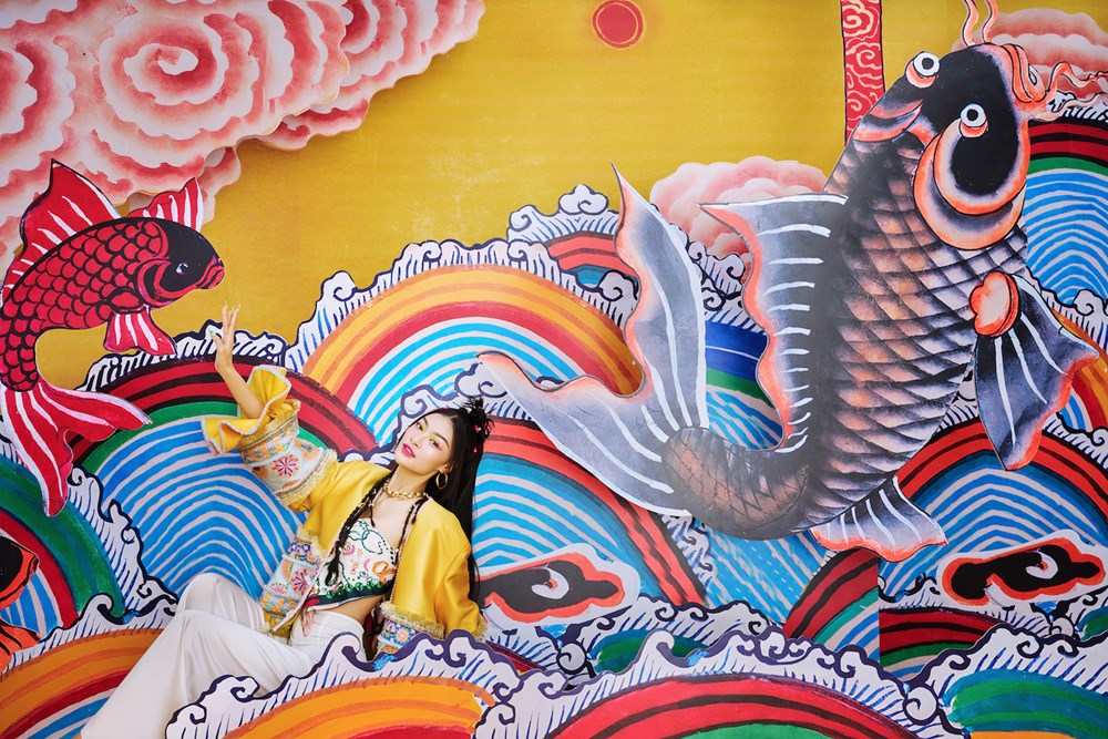 Vẻ đẹp đậm chất Á Đông của Á hậu Kiều Loan trong bộ ảnh Tết 2023 - ảnh 5