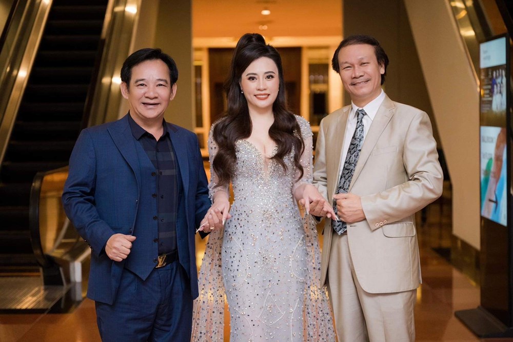 Nghệ sĩ Quang Tèo cổ vũ “vợ màn ảnh” Phan Kim Oanh tổ chức Mrs Grand Vietnam  - ảnh 4