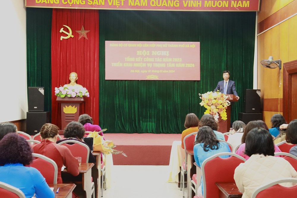 Đảng bộ cơ quan Hội LHPN Hà Nội nhận Bằng khen của Thành uỷ Hà Nội năm 2023 - ảnh 1