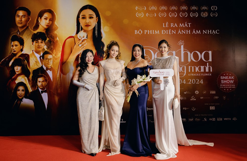 “Đoá hoa mong manh”- phim Việt quay 100% ở Mỹ chính thức ra rạp tại Việt Nam - ảnh 8