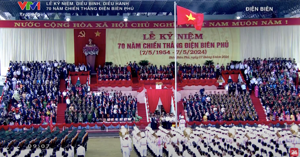 Xúc động với Lễ diễu binh, diễu hành hùng tráng kỷ niệm 70 năm Chiến thắng Điện Biên Phủ  - ảnh 9