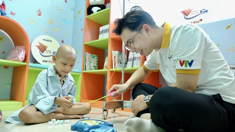 Chuyến xe tử tế tháng 7: Vẽ ước mơ cho những bệnh nhi tại Bệnh viện Ung bướu Đà Nẵng - ảnh 5