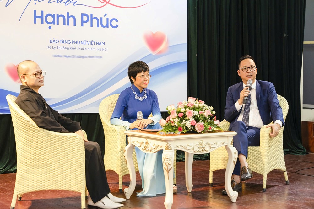 Ca sĩ Lều Phương Anh, diễn viên Tú Oanh đồng hành cùng dự án giúp đỡ trẻ em, phụ nữ bị bạo hành  - ảnh 2