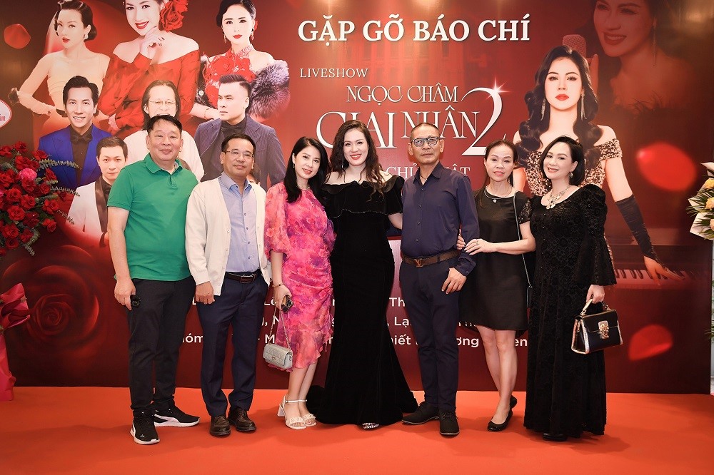 NTK Hương Queen xây dựng hình ảnh “giai nhân” cho Ngọc Châm ở liveshow  - ảnh 6