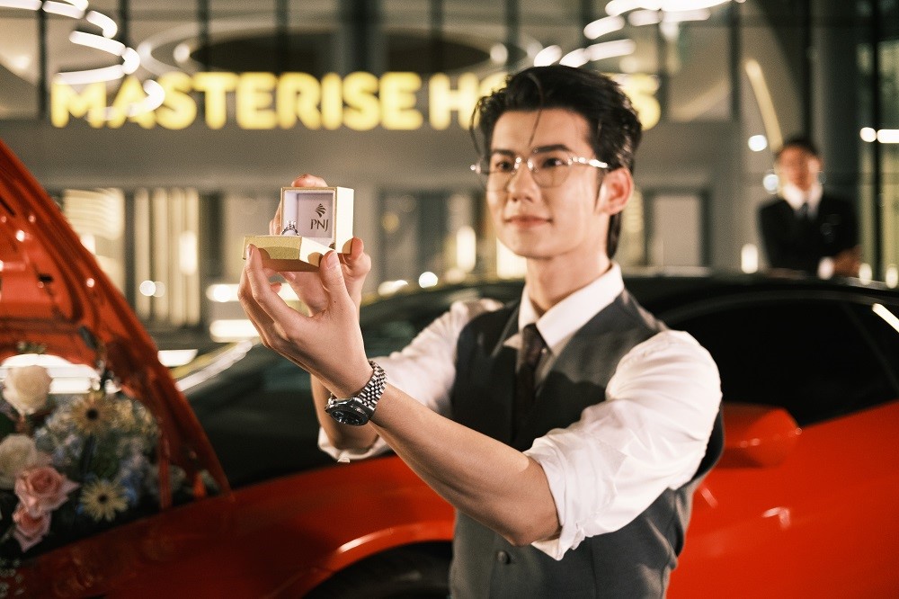 Ngày hội cầu hôn trong MV Valentine “Chăm em một đời” của Đức Phúc   - ảnh 2