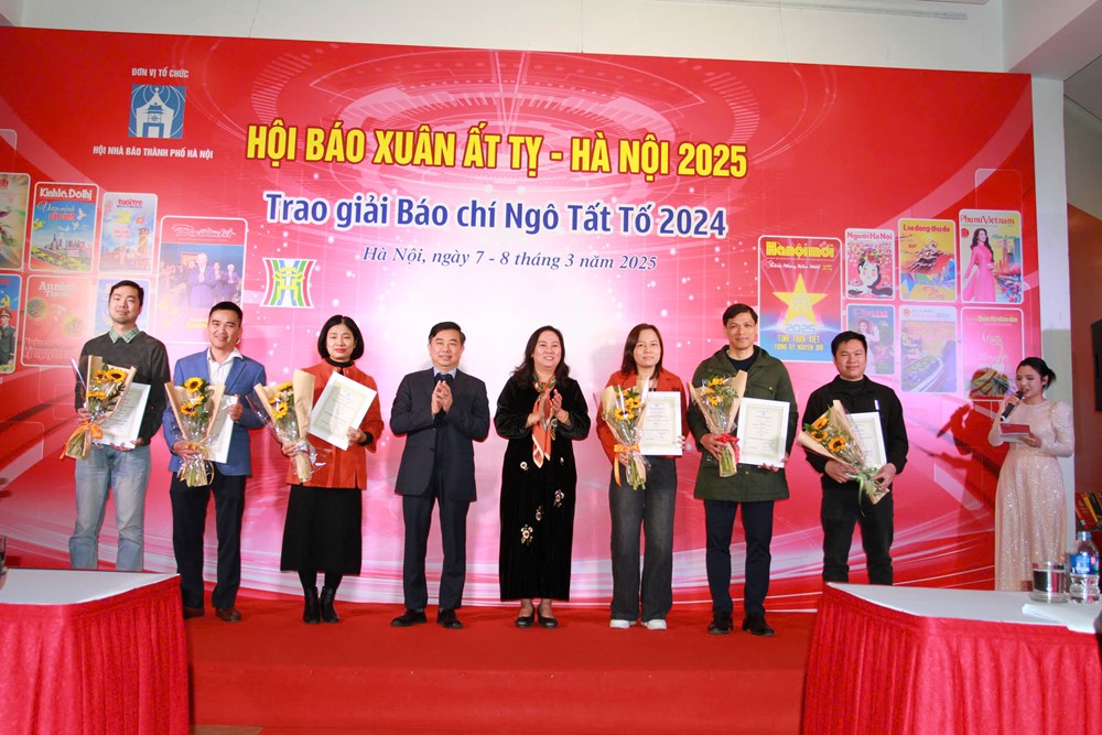 “Báo chí đồng hành cùng Thủ đô phát triển, hiện đại, văn minh - vươn mình trong kỷ nguyên mới” - ảnh 5