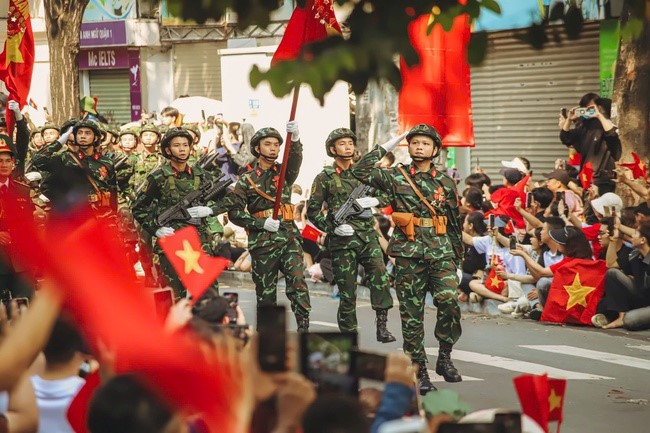 Ấn tượng đẹp tại Lễ kỷ niệm 50 năm Ngày Giải phóng miền Nam, thống nhất đất nước - ảnh 8