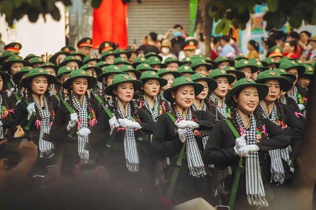 Ấn tượng đẹp tại Lễ kỷ niệm 50 năm Ngày Giải phóng miền Nam, thống nhất đất nước - ảnh 16