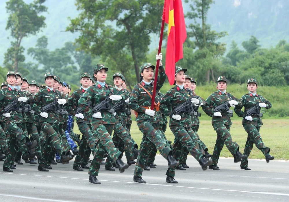 Hình ảnh khối nữ hợp luyện chuẩn bị Lễ diễu binh, diễu hành Kỷ niệm 80 năm Quốc khánh - ảnh 4