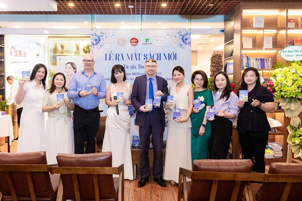Nữ tác giả một mình đi hơn 100 quốc gia và khát vọng giới thiệu vẻ đẹp Việt Nam  - ảnh 3