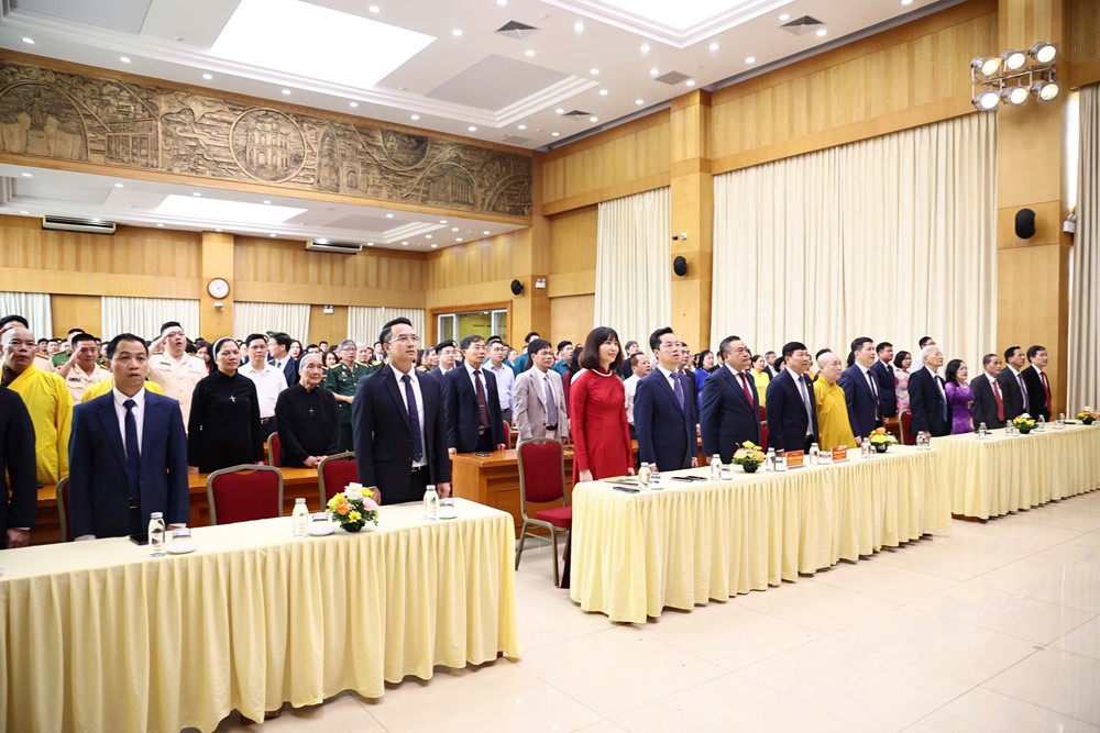 Chủ tịch UBND Thành phố Hà Nội Trần Sỹ Thanh trao quyết định nhân sự phường Hoàn Kiếm, Cửa Nam và Hai Bà Trưng - ảnh 3