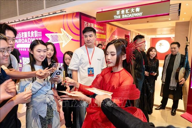 Phương Mỹ Chi và hành trình đưa âm nhạc Việt tỏa sáng tại chung kết Sing! Asia - ảnh 5