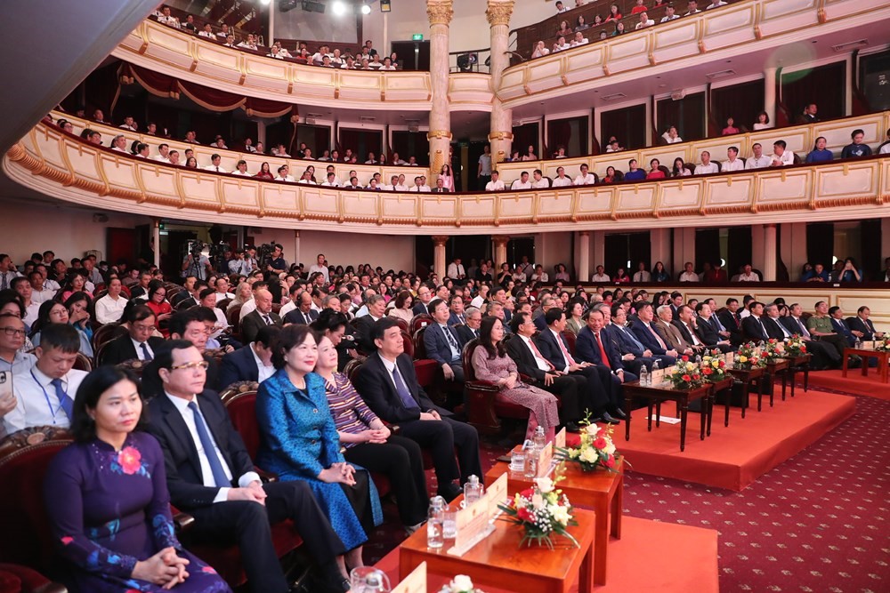 Tổng Bí thư Tô Lâm: “Văn hóa xây nên dáng hình của dân tộc” - ảnh 2