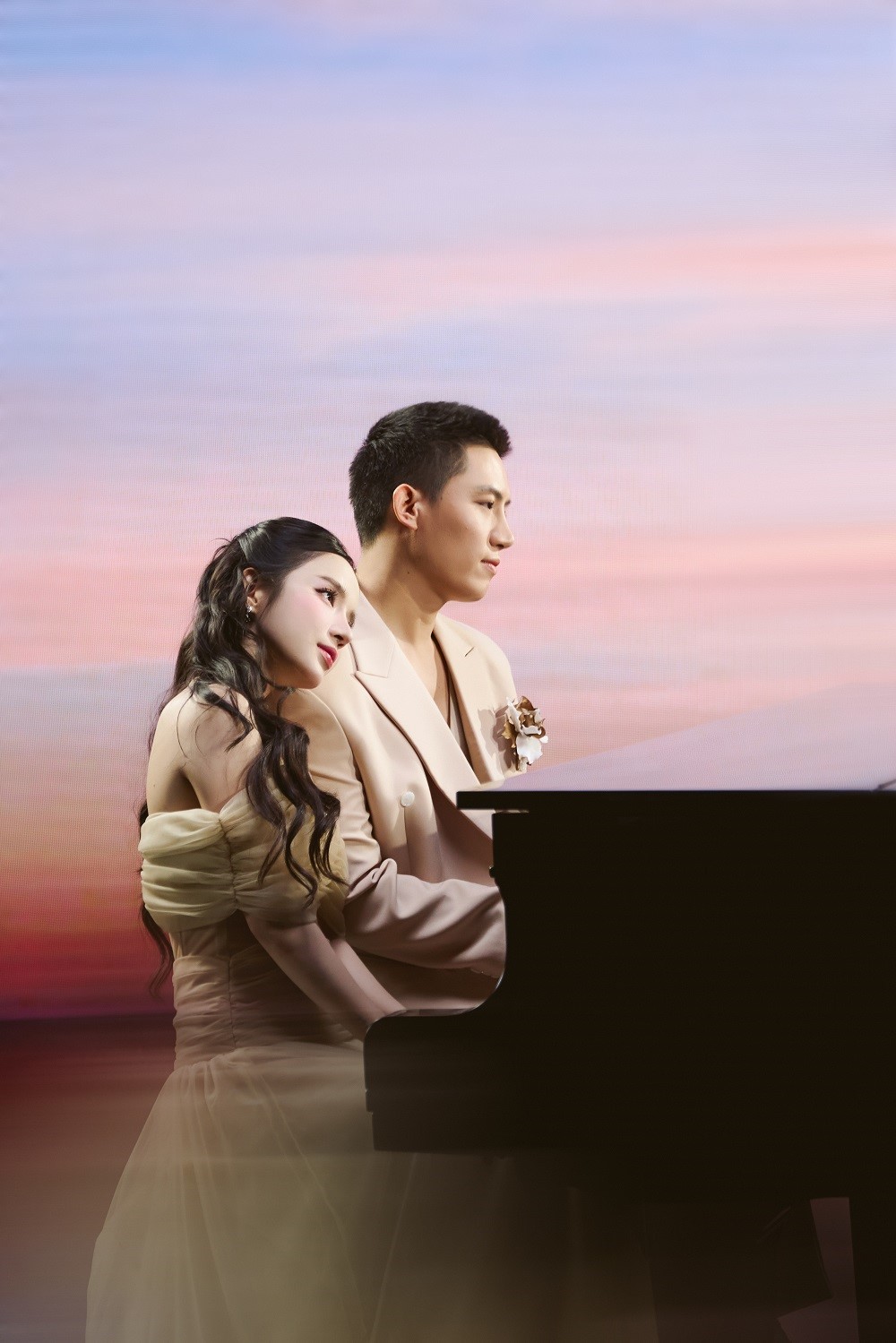 MV “Ngày ta có nhau” của Anh Tú - LyLy khắc họa tình yêu người lính, gây “sốt” sau A 80 - ảnh 6