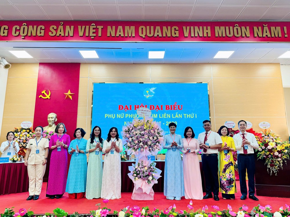 Hội PN phường Kim Liên phấn đấu hỗ trợ phụ nữ phát triển toàn diện đáp ứng yêu cầu kỷ nguyên mới - ảnh 4