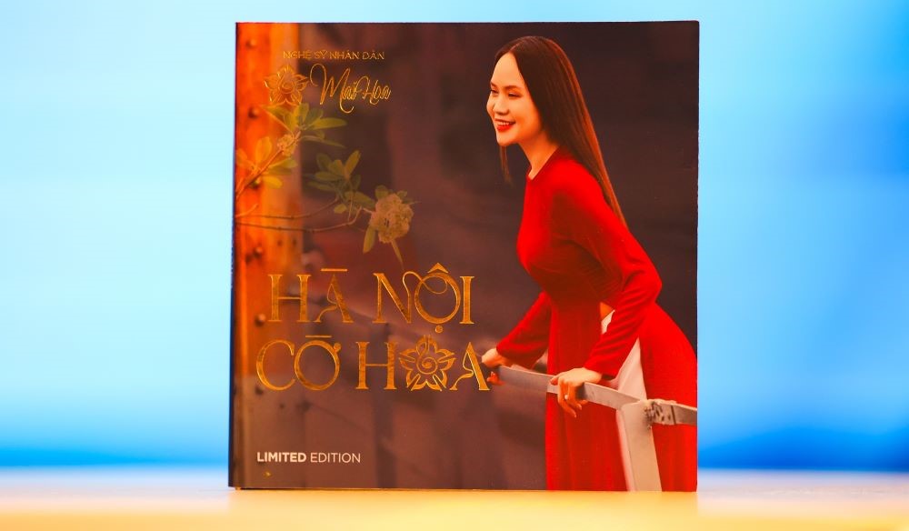 NSND Mai Hoa đưa khán giả “dạo chơi”, thưởng thức vị thu Hà Nội với album “Hà Nội cờ hoa” - ảnh 2