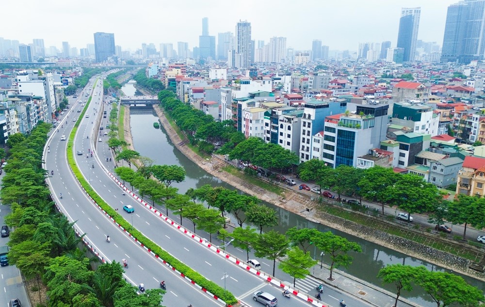 Trung tâm Hội chợ Triển lãm Quốc gia, dự án chỉnh trang quanh Hồ Gươm vào đề cử giải Bùi Xuân Phái 2025 - ảnh 2