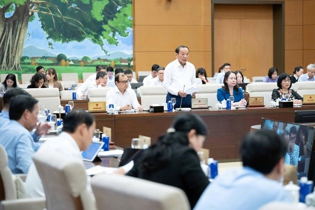 Bộ trưởng Bộ VHTTDL Nguyễn Văn Hùng: Sửa Luật Báo chí để kiến tạo sự phát triển - ảnh 3