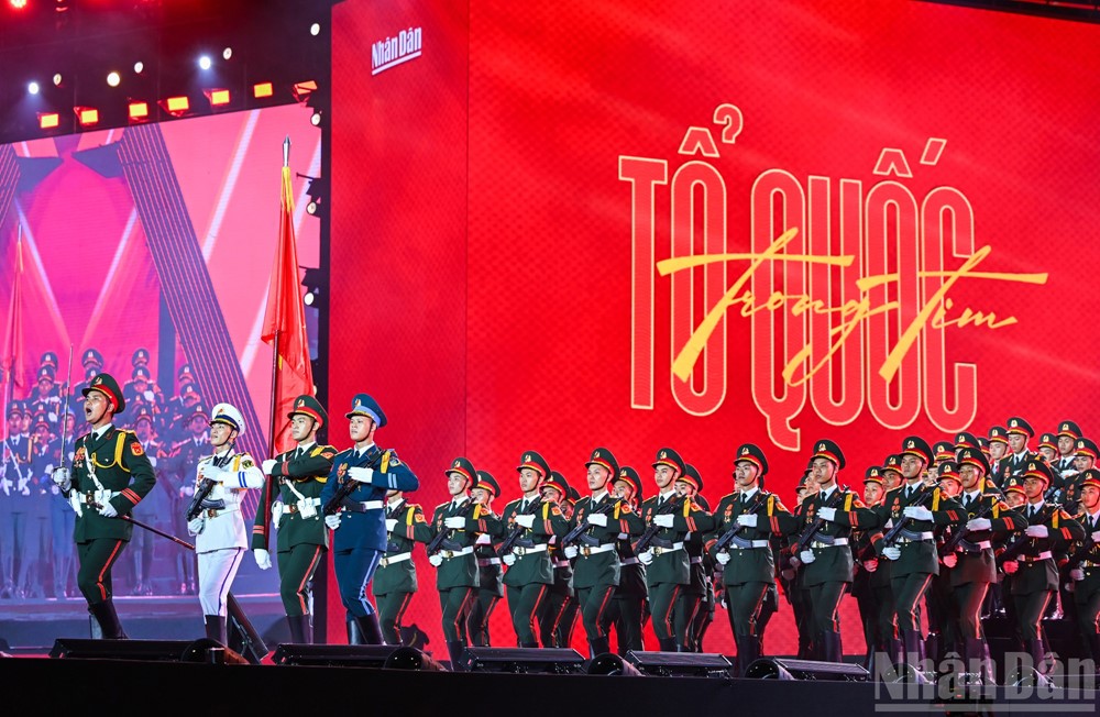 “Tổ Quốc Trong Tim: The Concert Film”, hơn cả một bộ phim đó là sứ mệnh tiếp tục lan tỏa tình yêu Tổ quốc  - ảnh 5