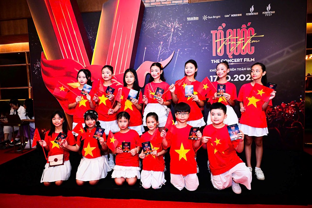 “Tổ Quốc Trong Tim: The Concert Film”, hơn cả một bộ phim đó là sứ mệnh tiếp tục lan tỏa tình yêu Tổ quốc  - ảnh 3