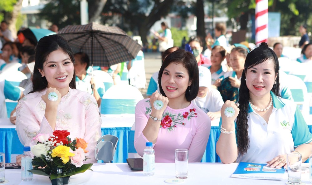 Phụ nữ Việt Nam lan tỏa thông điệp “Nói không với thực phẩm không an toàn”, vì sức khỏe và môi trường xanh - ảnh 4