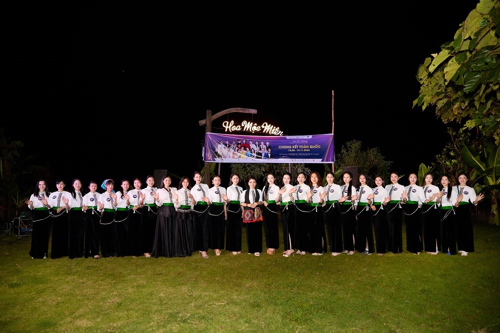 Top 30 Hoa hậu du lịch dân tộc Việt Nam 2025 hóa thân thành những cô gái Thái xinh đẹp, duyên dáng  - ảnh 9