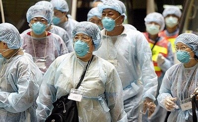 59 ca viêm phổi cấp tại Trung Quốc: Giám sát chặt hành khách về từ vùng dịch - ảnh 1
