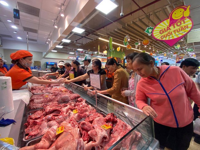 Sau cuộc họp của Ban chỉ đạo điều hành giá diễn ra hôm 31/1, nhiều doanh nghiệp đã giảm giá thịt lợn